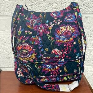 Vera Bradley midnight wildflower mail bag